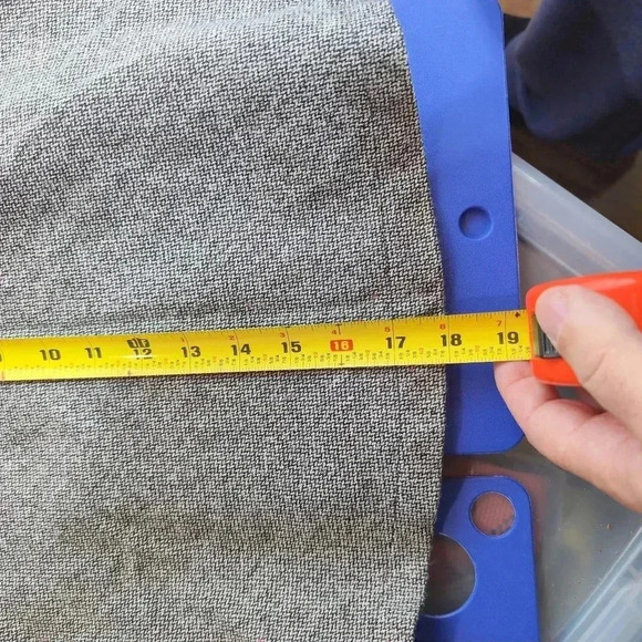 Gray Tweed Wool Blend Mini Skirt with Button by The Gap sz 8 Gapstretch - Picture 6 of 6